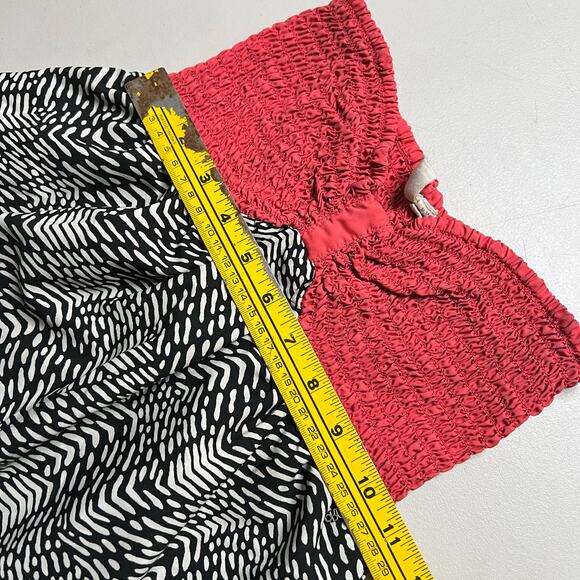 Roxy Women’s Strapless Smocked Mini Dress Black White Pink Size Small Boho Surf - Picture 6 of 8